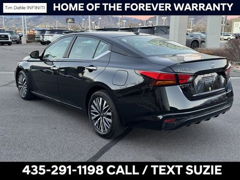 Used 2025 Nissan Altima 2.5 SV image 7