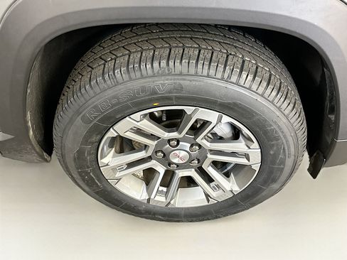 Used 2025 GMC Terrain Elevation AWD/4WD image 11
