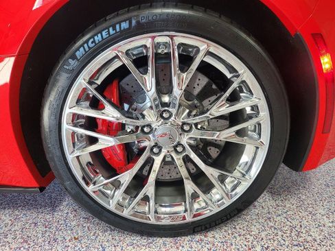 Used 2017 Chevrolet Corvette Z06 w/ Z07 Performance Package image 36