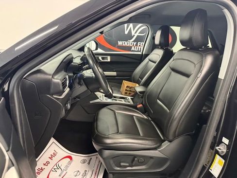 Used 2024 Ford Explorer XLT w/ Equipment Group 202A image 10