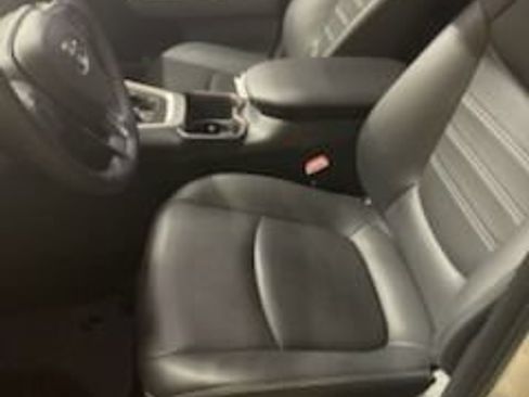 Used 2025 Toyota RAV4 Limited w/ Advanced Technology Package AWD/4WD image 7