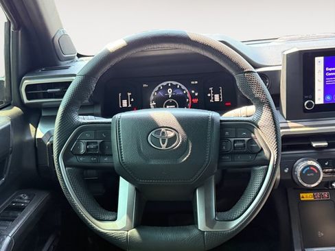 Used 2024 Toyota Tacoma SR5 AWD/4WD image 16
