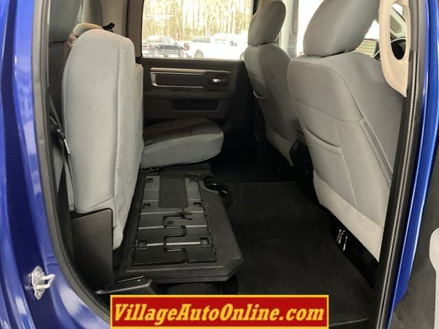 Used 2019 RAM 1500 Classic SLT w/ Luxury Group AWD/4WD image 34