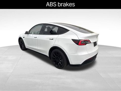 Used 2020 Tesla Model Y Long Range AWD/4WD image 6