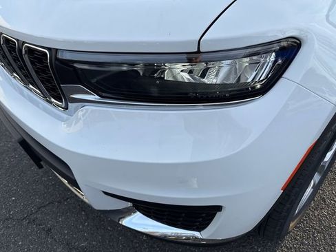 New 2025 Jeep Grand Cherokee L Laredo w/ Luxury Tech Group I image 14