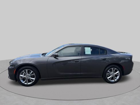 Used 2022 Dodge Charger SXT w/ Driver Convenience Group AWD/4WD image 6