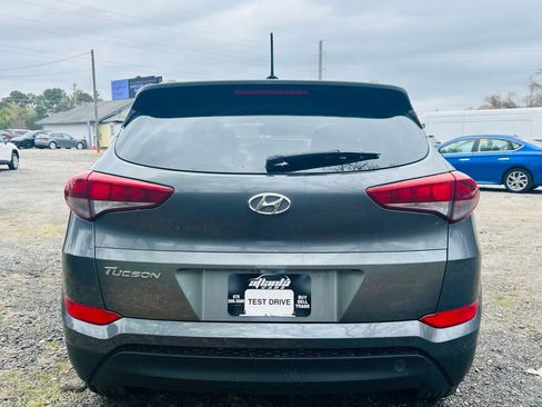 Used 2017 Hyundai Tucson SE image 7