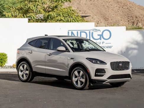 Used 2023 Jaguar E-PACE SE AWD/4WD image 4