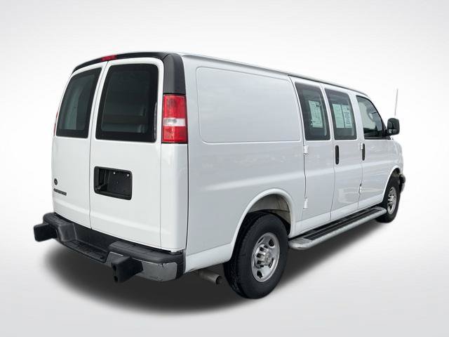 Used 2025 Chevrolet Express 2500 w/ Driver Convenience Package RWD image 19