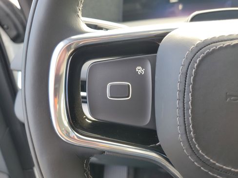 New 2025 Lincoln Navigator L Reserve w/ Jet Appearance Package image 17