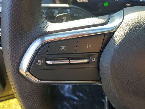 New 2026 Chevrolet Equinox EV LT image 26