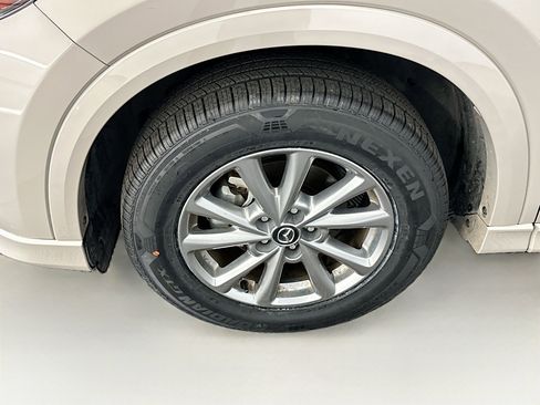 Used 2024 MAZDA CX-5 AWD 2.5 S w/ Select Package image 11