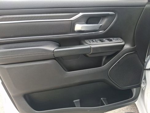 Used 2025 RAM 1500 Big Horn AWD/4WD image 12