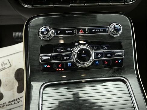 Certified 2023 Lincoln Nautilus Reserve w/ Equipment Group 201A image 18