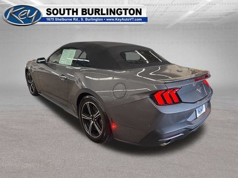 Used 2025 Ford Mustang Premium RWD image 4