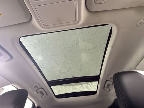 Used 2021 Ford Escape Titanium w/ Titanium Premium Package image 30