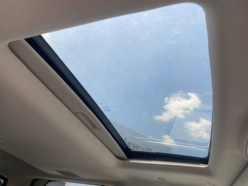 New 2025 RAM 2500 Laramie image 32