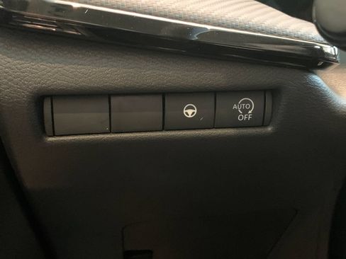 New 2026 Nissan Kicks SR w/ SR Premium Package FWD image 16
