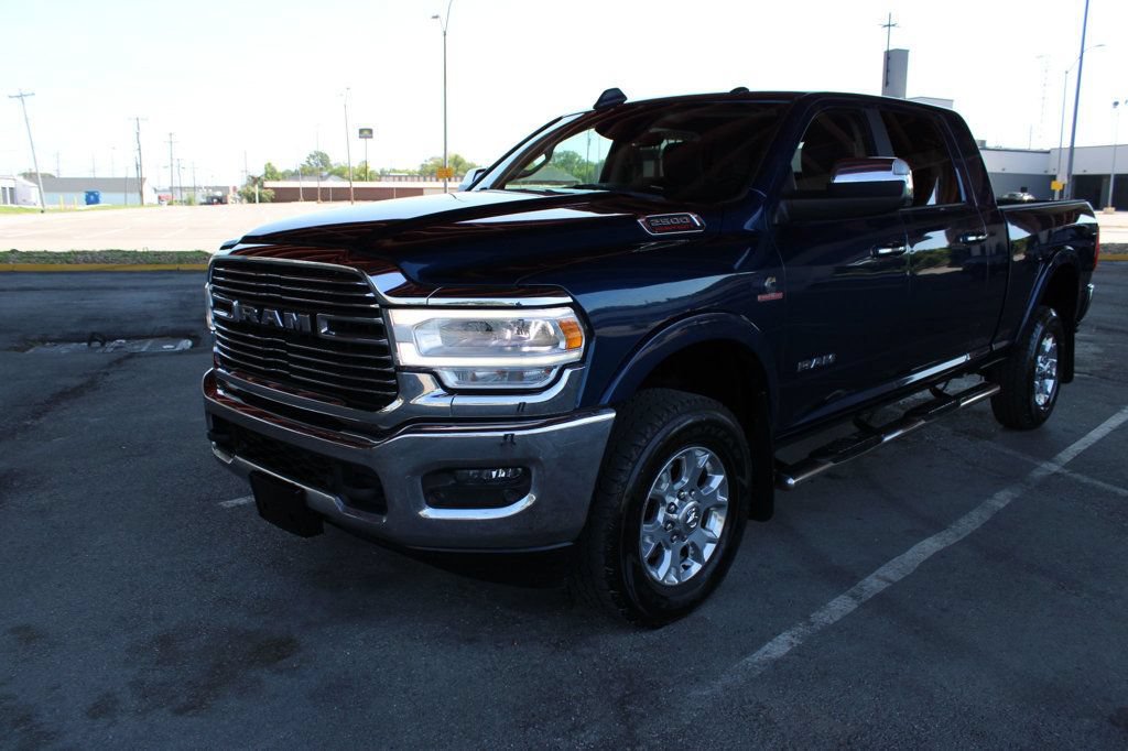 Used 2019 RAM 2500 Laramie AWD/4WD image 2