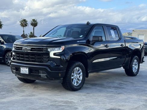 Used 2023 Chevrolet Silverado 1500 RST w/ Protection Package image 3