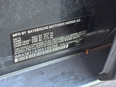 Used 2014 BMW 320i Sedan RWD image 34