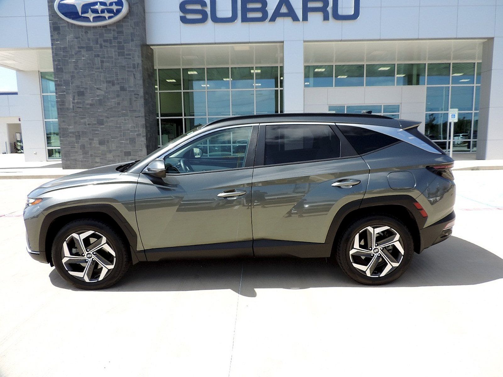 Used 2023 Hyundai Tucson SEL w/ Convenience Package AWD/4WD image 8