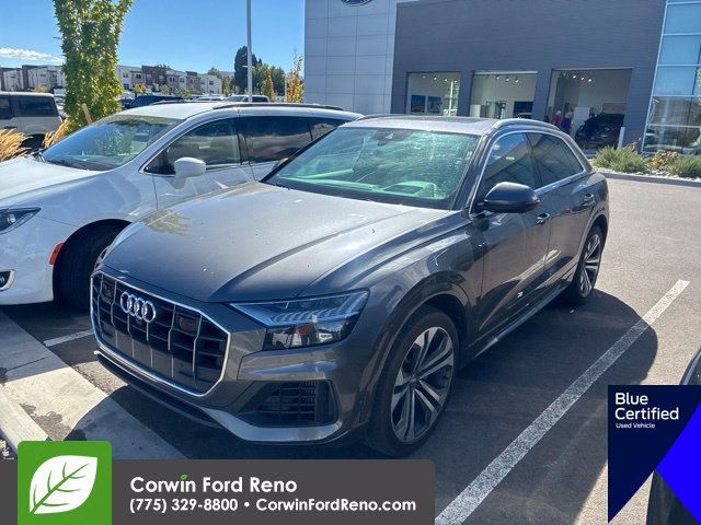 Used 2019 Audi Q8 Prestige w/ Luxury Package AWD/4WD image 4