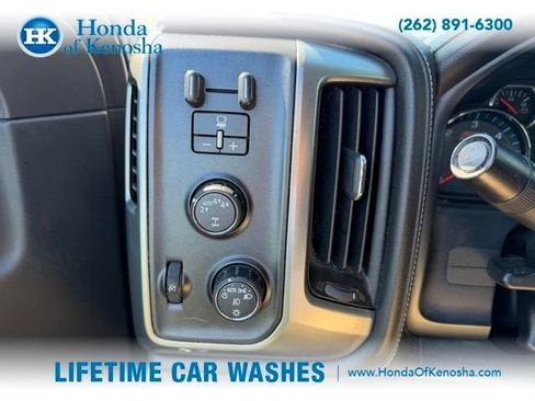Used 2017 Chevrolet Silverado 1500 LTZ Z71 w/ Redline Edition AWD/4WD image 8