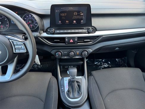 Used 2020 Kia Forte LXS image 25