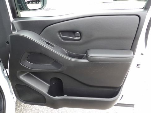 Used 2022 Nissan Frontier S image 36