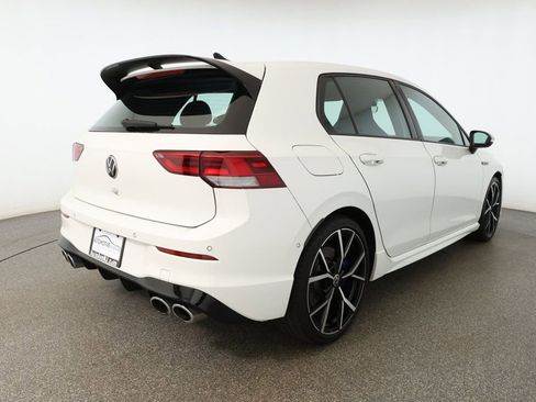 Used 2022 Volkswagen Golf R image 4