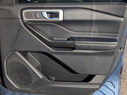 Used 2020 Ford Explorer XLT w/ Equipment Group 202A image 36