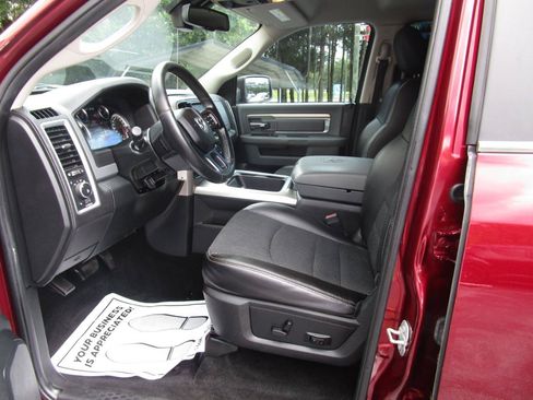 Used 2017 RAM 1500 Lone Star AWD/4WD image 18