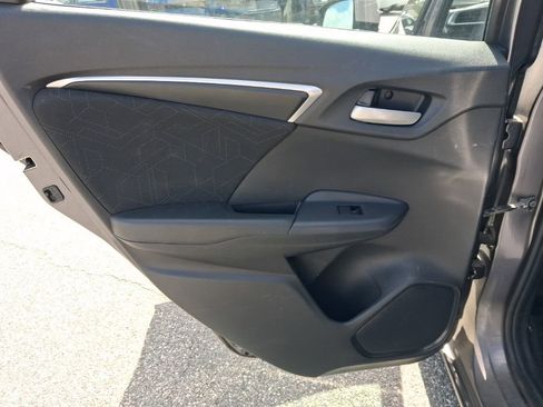 Used 2015 Honda Fit EX image 20