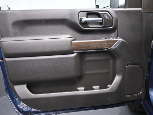 Used 2022 Chevrolet Silverado 3500 LT w/ Convenience Package RWD image 10