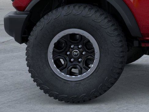 New 2025 Ford Bronco 2-Door w/ Sasquatch Package image 21
