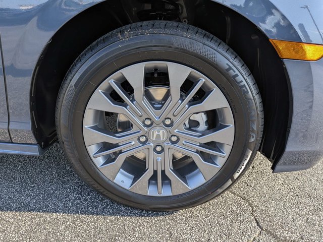 New 2027 Honda Odyssey Touring image 11
