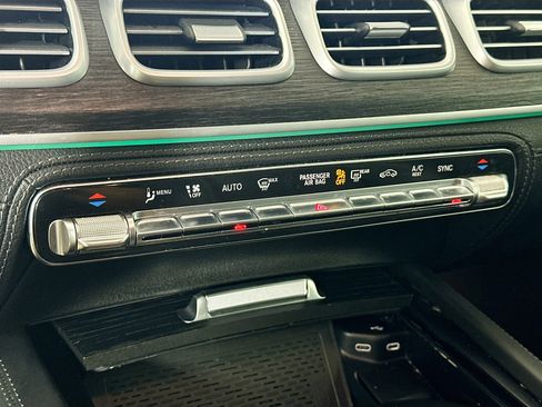 Certified 2024 Mercedes-Benz GLE 450 4MATIC image 20