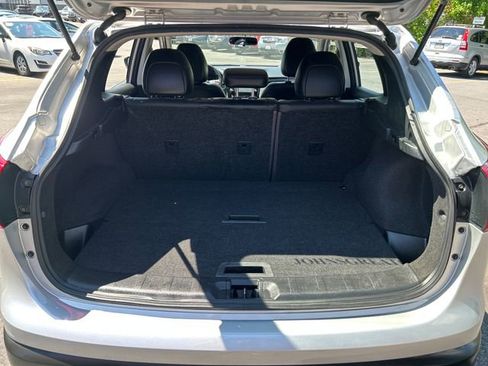 Used 2017 Nissan Rogue Sport SL AWD/4WD image 23