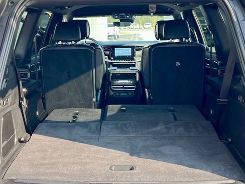 Used 2024 Jeep Wagoneer Series II image 34
