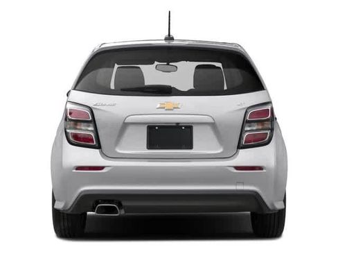 Used 2017 Chevrolet Sonic LT w/ Convenience Package image 5
