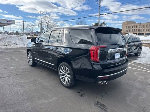 Used 2023 GMC Yukon Denali image 7