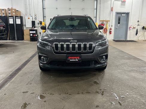 Used 2020 Jeep Cherokee Latitude Plus w/ Cold Weather Group image 2