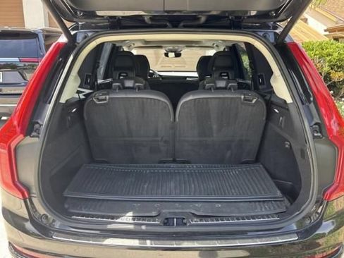 Used 2023 Volvo XC90 B6 Core w/ Protection Package Premier AWD/4WD image 7