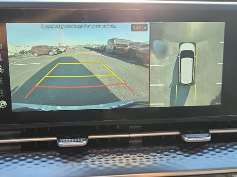 Used 2023 Kia Carnival SX Prestige image 22