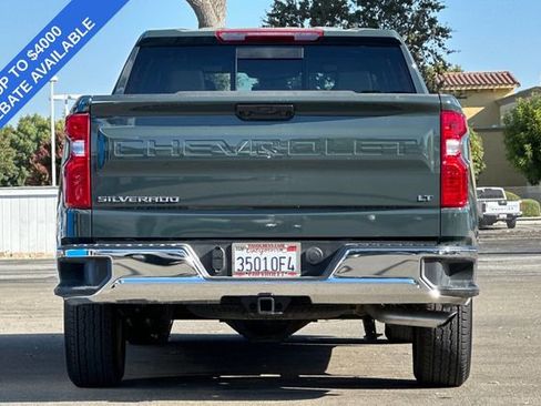 Used 2025 Chevrolet Silverado 1500 LT w/ Leather Package image 6