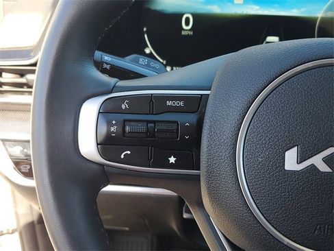 Certified 2025 Kia Sportage SX image 20