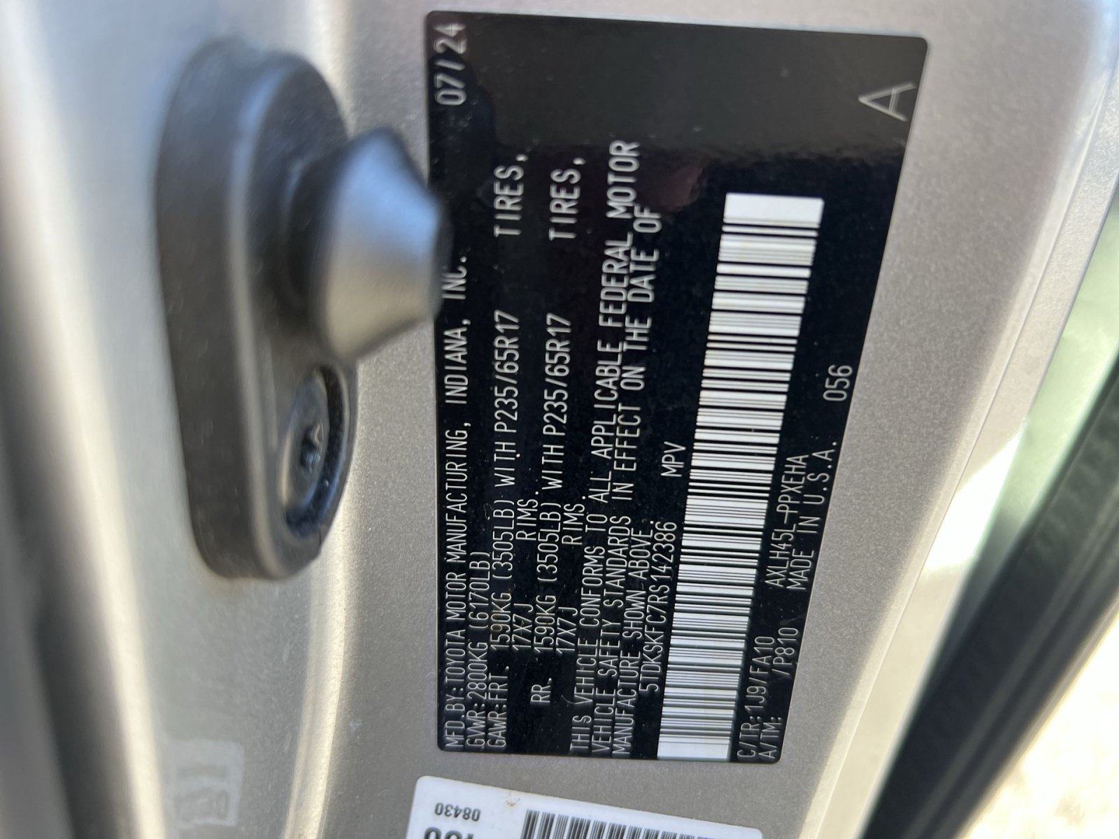 Used 2024 Toyota Sienna LE AWD/4WD image 28