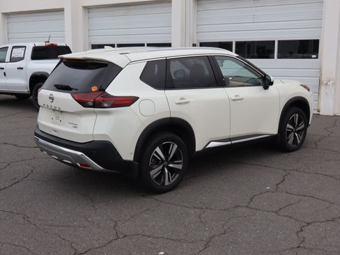 Used 2023 Nissan Rogue Platinum w/ Platinum Premium Package AWD/4WD image 21