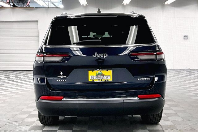 Used 2023 Jeep Grand Cherokee L Limited AWD/4WD image 5